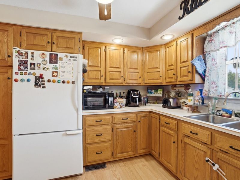 509 E 8th Street, Delphos, OH 45833 Photo 14