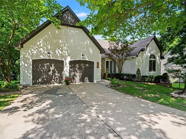 3212 N 110th Street, Kansas City, KS 66109