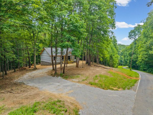 1429 Brigham Branch Rd , Erin, TN 37061
