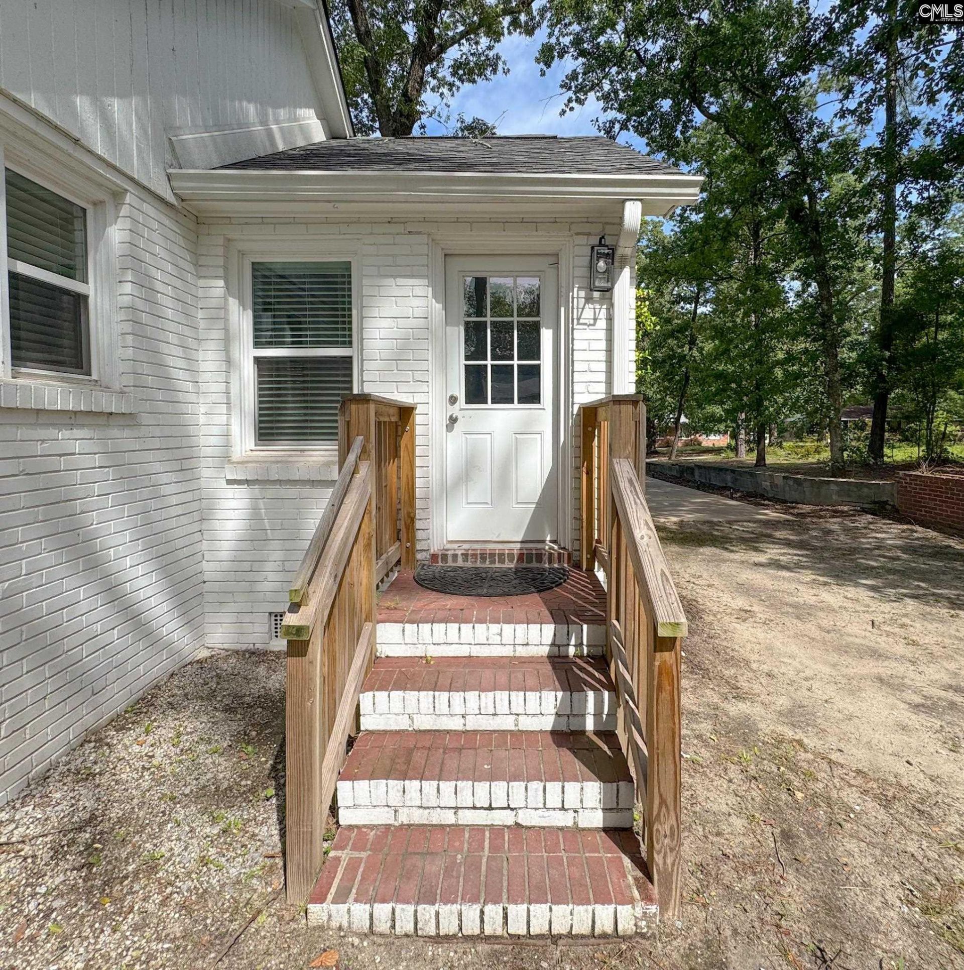 402 Arbor Drive Photo 11