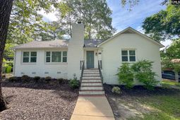 402 Arbor Drive photo 4