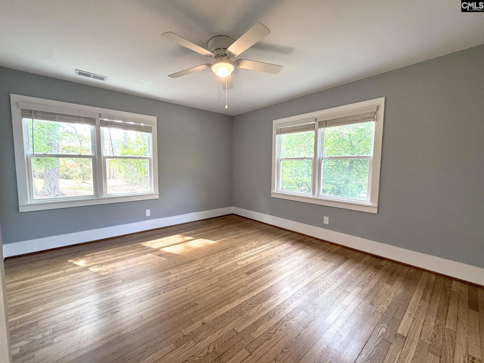 402 Arbor Drive Photo 32