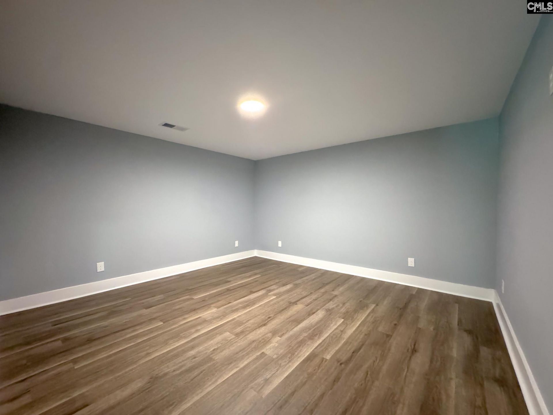 402 Arbor Drive Photo 38