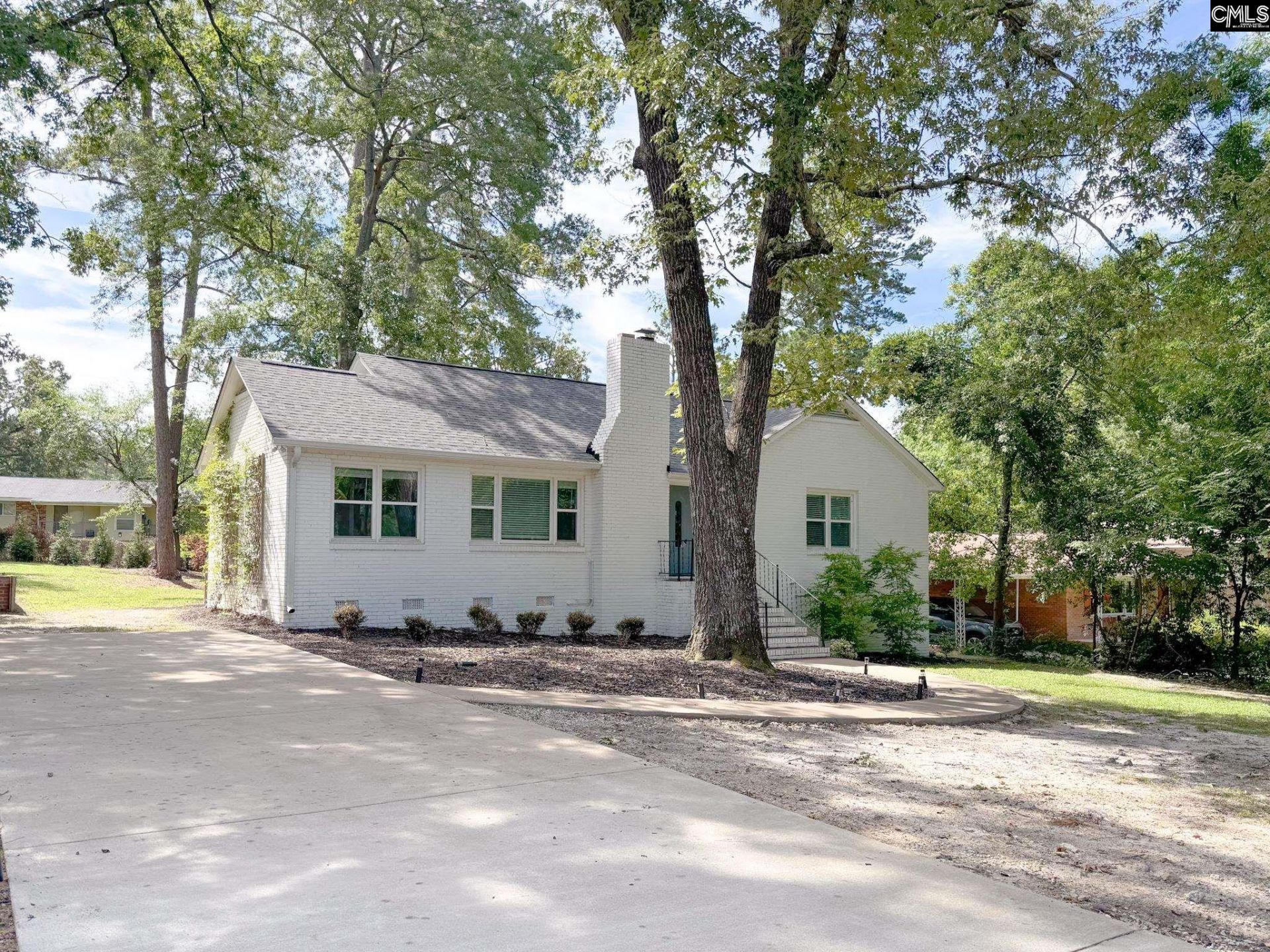 402 Arbor Drive Photo 4