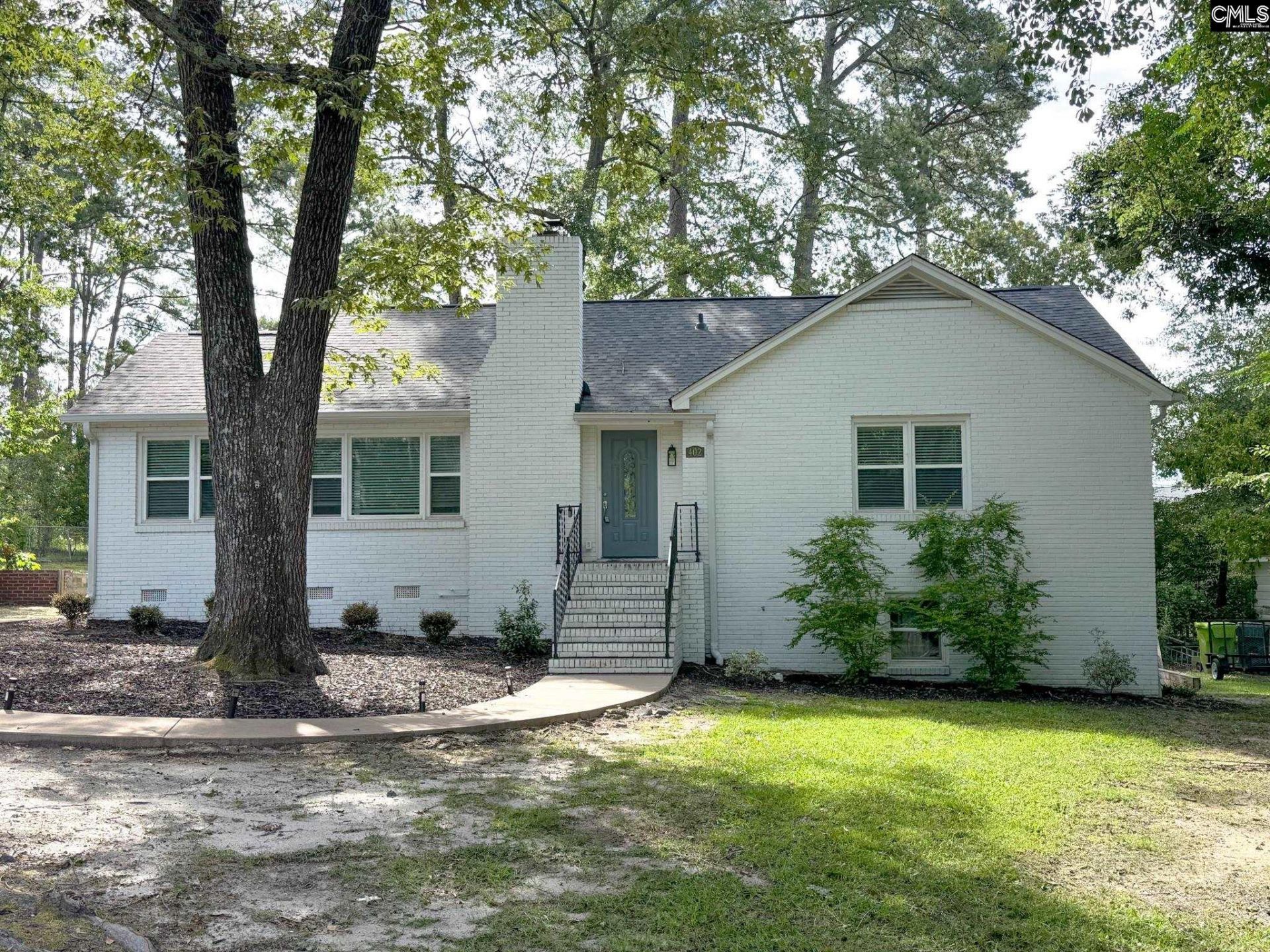 402 Arbor Drive Photo 4