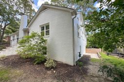 402 Arbor Drive photo 4