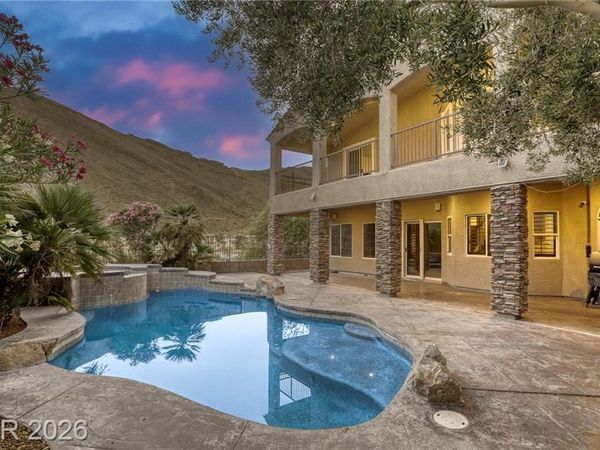 10777 Hunter Mountain Avenue , Las Vegas, NV 89129