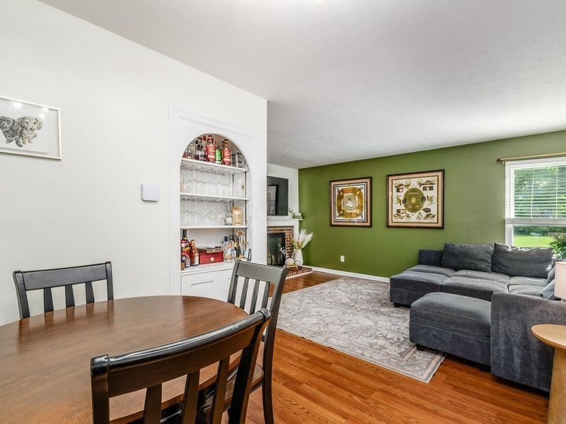 4544 Sandringham Drive, Columbus, OH 43220 Photo 10
