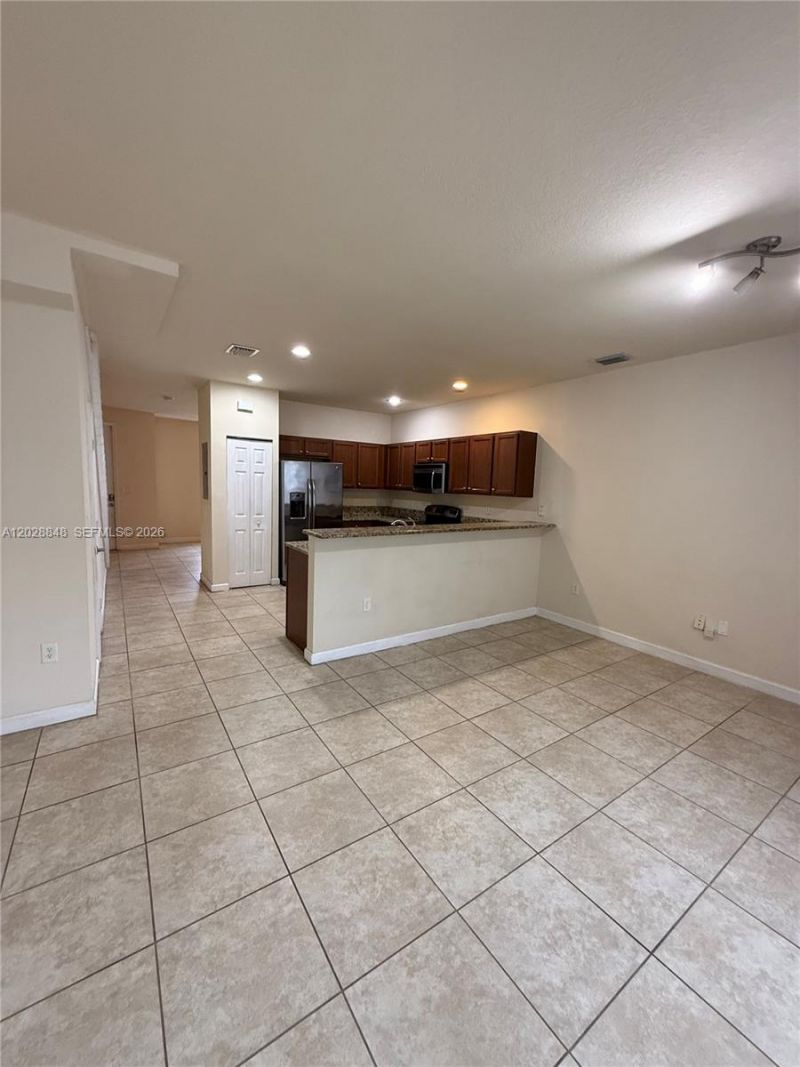 8923 W 35th Ave , Hialeah, FL 33018 Photo