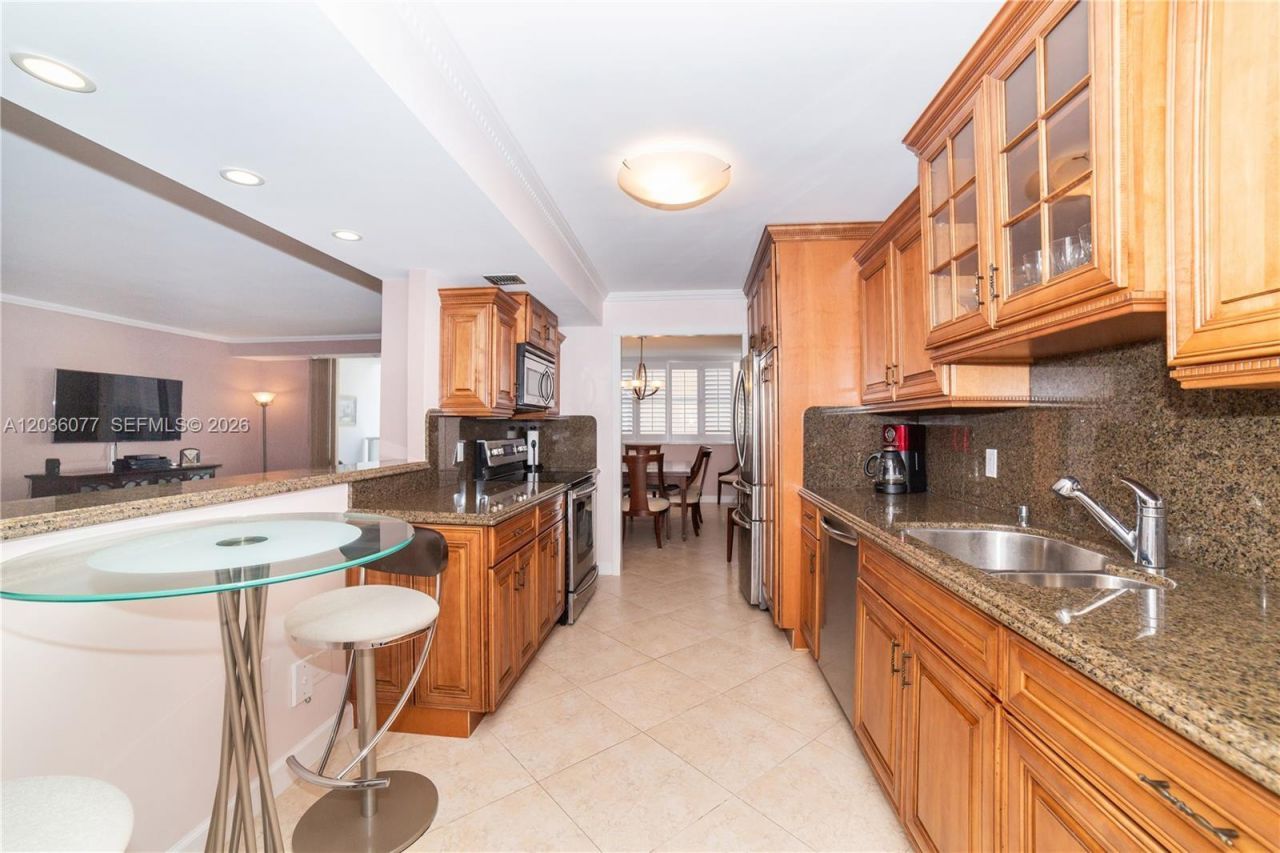 1904 S Ocean Dr , Unit 604, Hallandale Beach, FL 33009 Photo