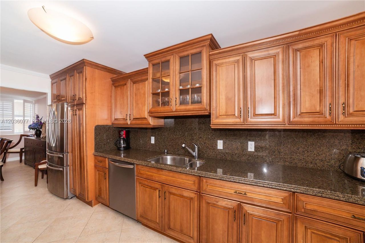 1904 S Ocean Dr , Unit 604, Hallandale Beach, FL 33009 Photo
