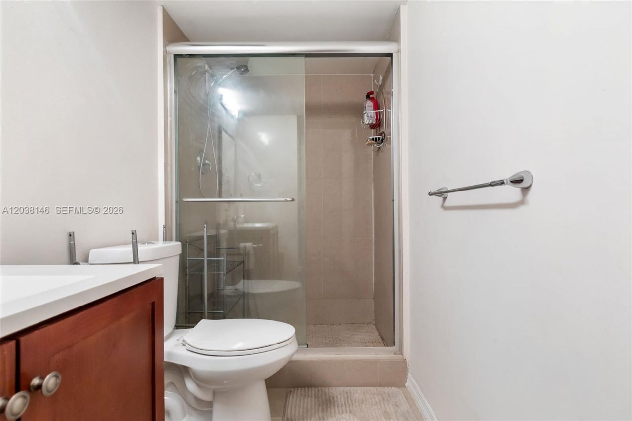 2030 S Ocean Dr , Unit 307, Hallandale Beach, FL 33009 Photo