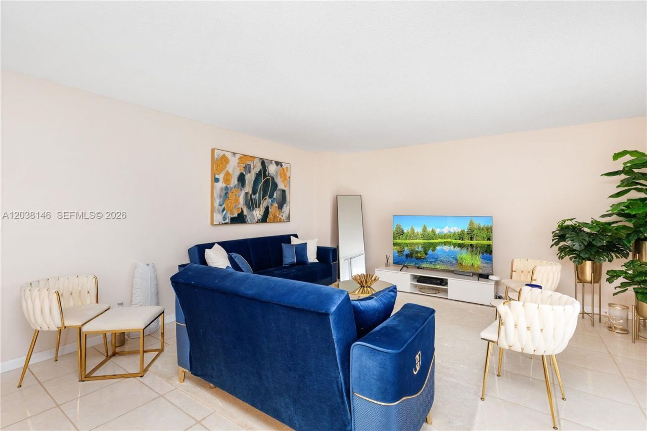 2030 S Ocean Dr , Unit 307, Hallandale Beach, FL 33009 Photo