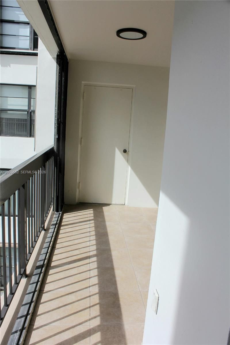 2333 Brickell Ave , Unit 1004, Miami, FL 33129 Photo