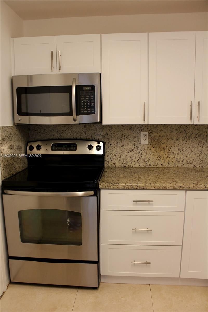 2333 Brickell Ave , Unit 1004, Miami, FL 33129 Photo