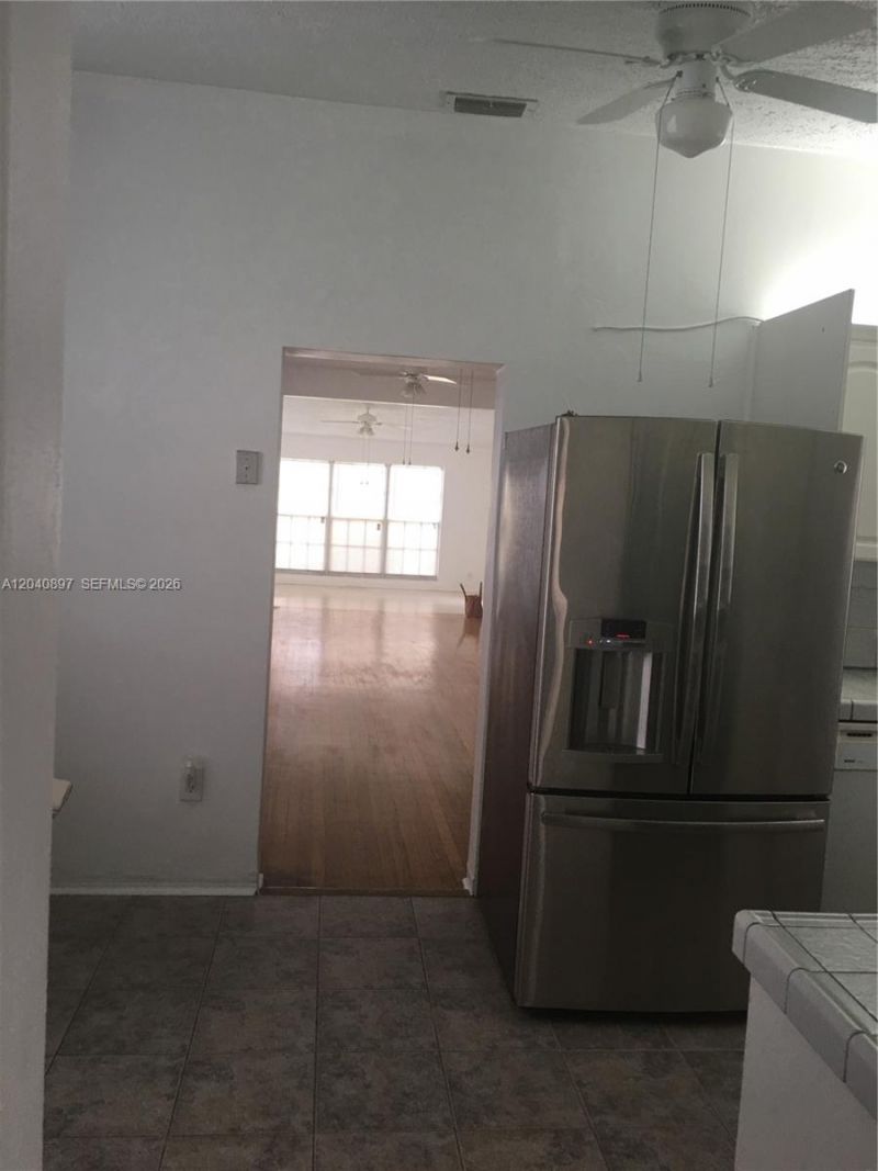 7900 SW 22nd St , Miami, FL 33155 Photo