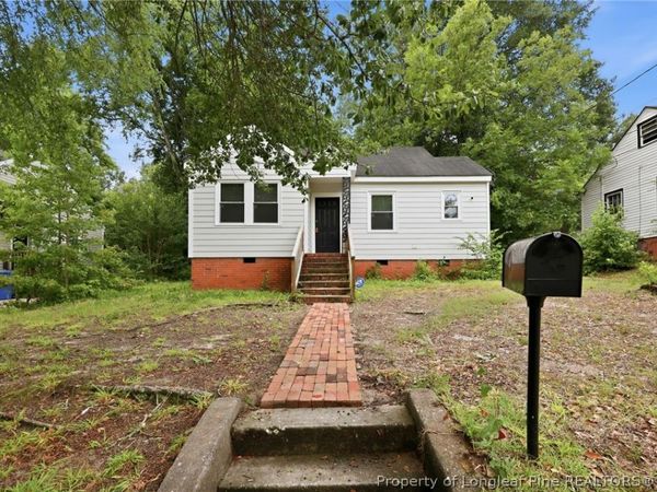 274 Windsor Drive, Fayetteville, NC 28301