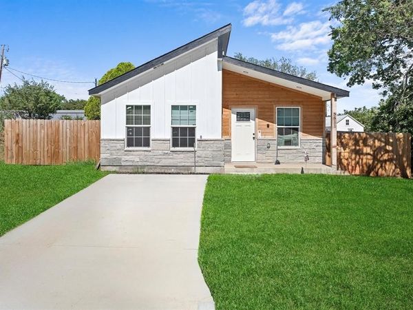 5811 Lake Granbury Trail, Granbury, TX 76048