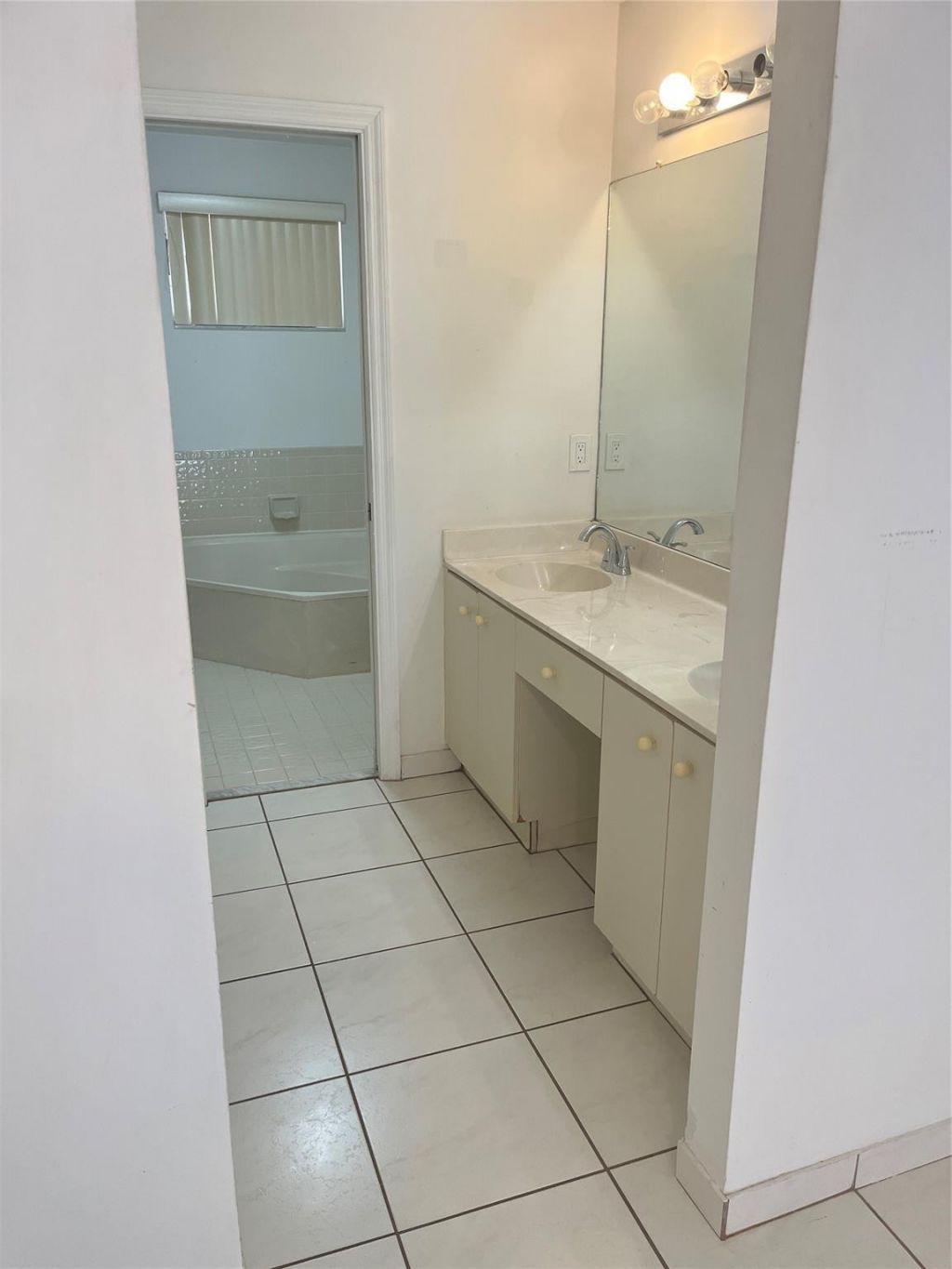 13412 NW 5th Place, Plantation, FL 33325 Photo