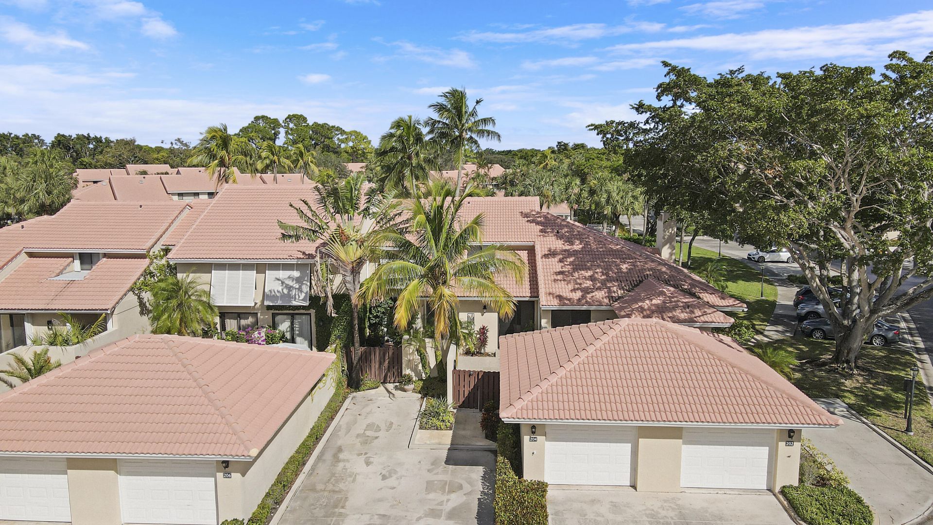 204 Old Meadow Way, Palm Beach Gardens, FL 33418 Photo