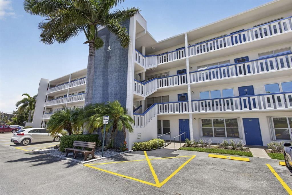 108 Greenbrier, West Palm Beach, FL 33417 Photo