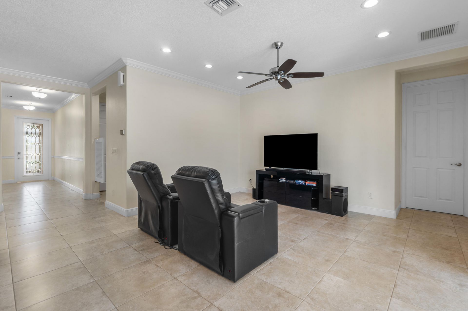 9617 SW Gum Tree Court, Port Saint Lucie, FL 34987 Photo