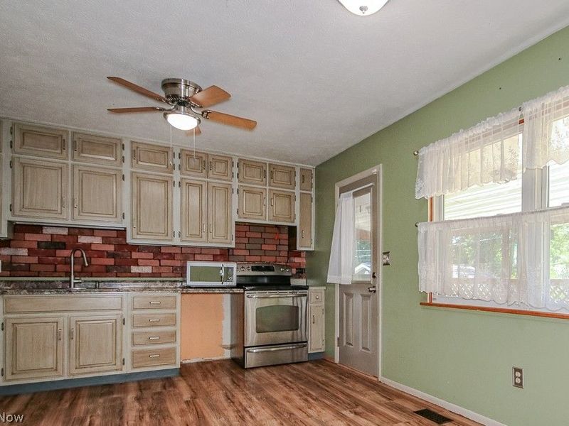 1754 Benjamin Road, Madison, OH 44057 Photo 10