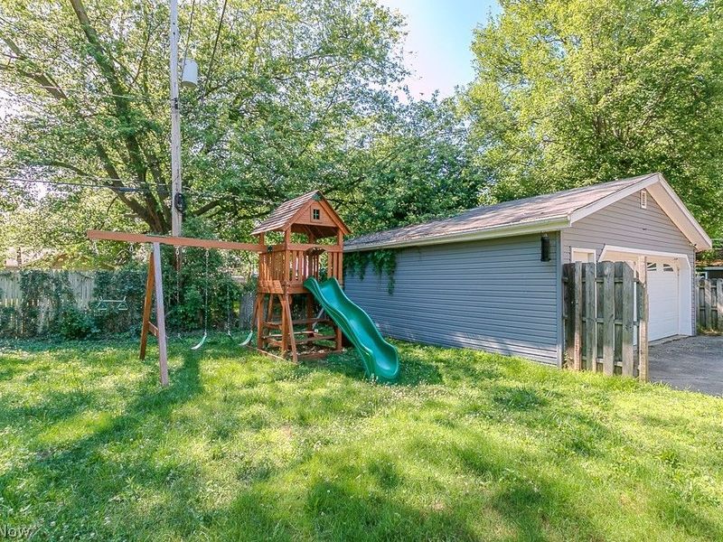 1754 Benjamin Road, Madison, OH 44057 Photo 3