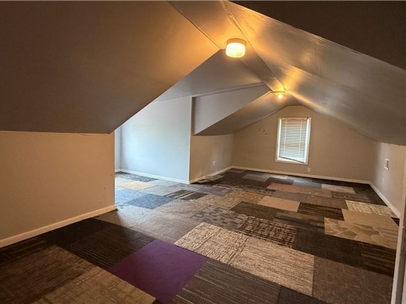 12607 Watterson Avenue, Cleveland, OH 44105 Photo 8