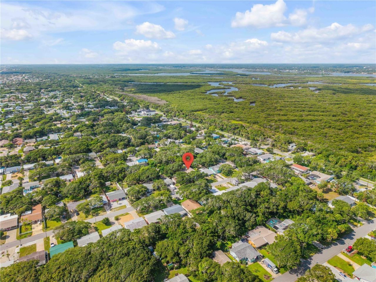 807 E 10th Avenue, New Smyrna Beach, FL 32169 Photo