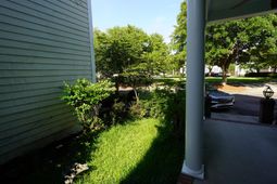 309 White Gables Drive photo 4