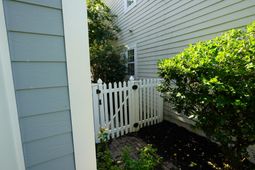 309 White Gables Drive photo 4