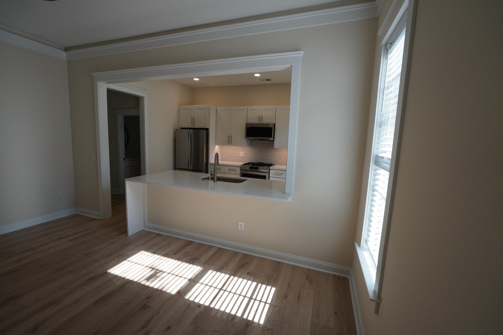 309 White Gables Drive Photo 5