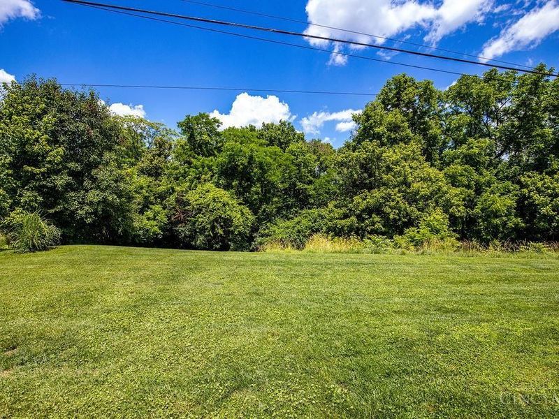 7300 Pickway Drive, Miami Twp, OH 45233 Photo 35