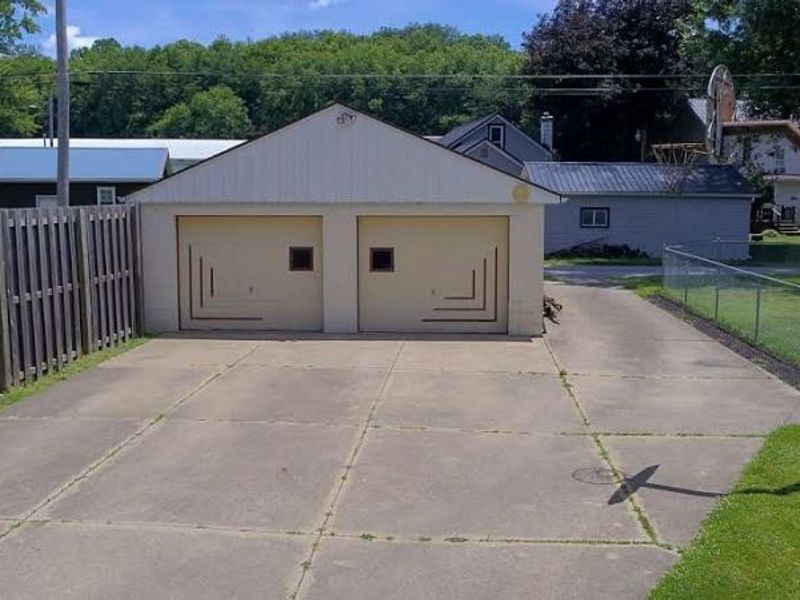 976 N Main Street, Killbuck, OH 44637 Photo 46