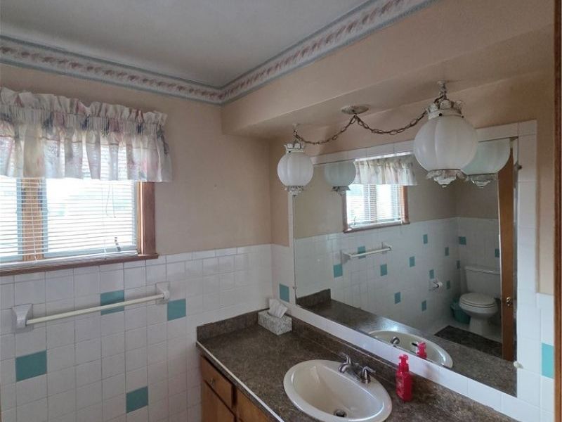 636 Lincoln Avenue, Struthers, OH 44471 Photo 12