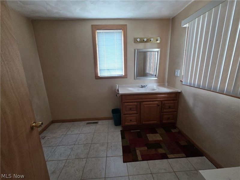 636 Lincoln Avenue, Struthers, OH 44471 Photo 15