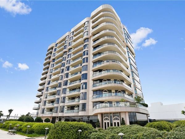 600 PORT OF NEW ORLEANS Place , Unit 6F, New Orleans, LA 70130