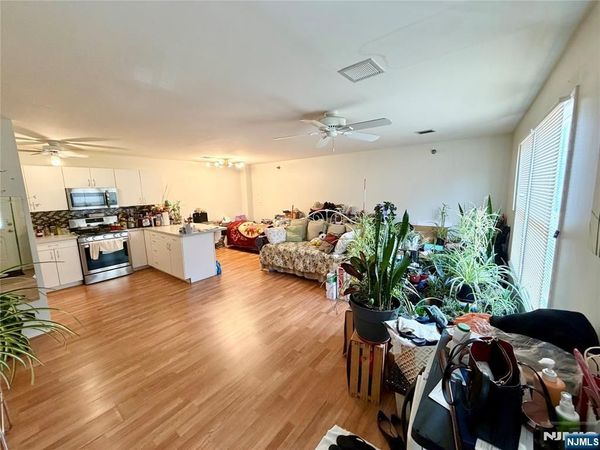 336 Bloomfield Avenue 3B, CALDWELL, NJ 07006