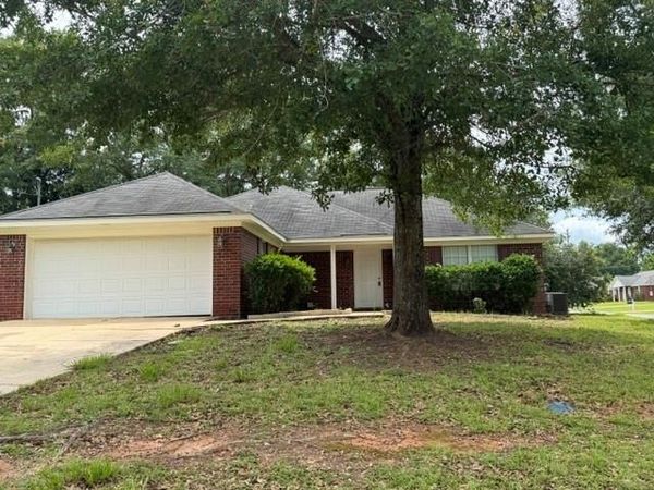 6584 Madison Arras Court, Theodore, AL 36582