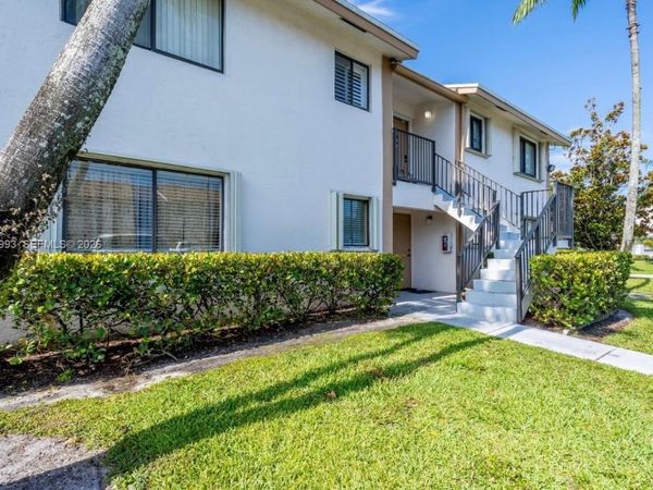 232 NW 60th Ave, Unit 232, Margate, FL 33063