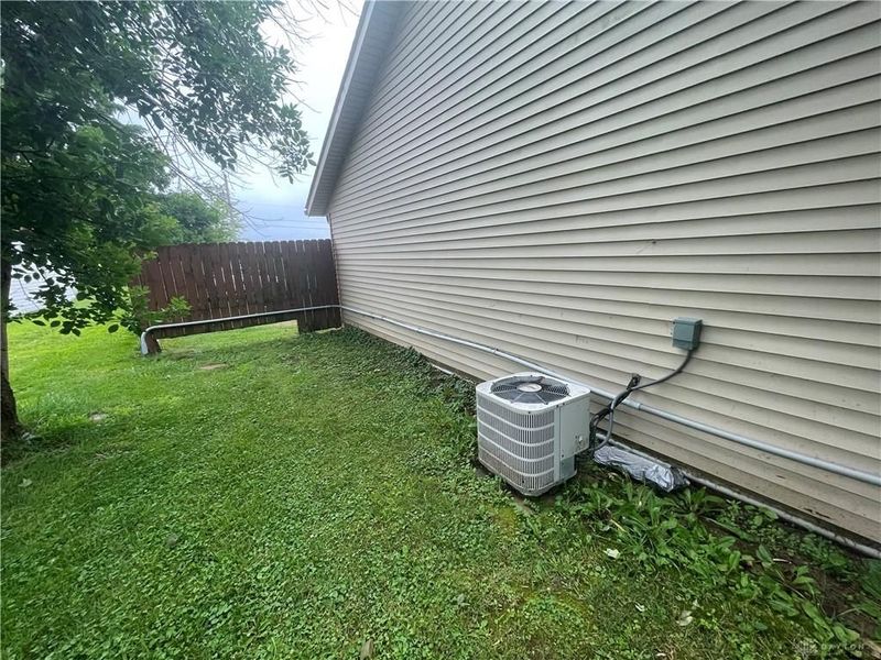 584 Skodborg Drive, Eaton, OH 45320 Photo 24