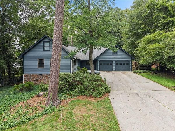 4674 Sharon Valley Court , Atlanta, GA 30360