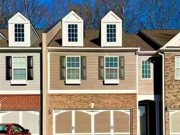 2652 Pierce Brennen Court , Lawrenceville, GA 30043