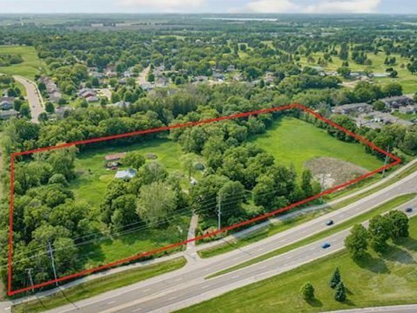 1320 Lyndale Avenue N, Faribault, MN 55021