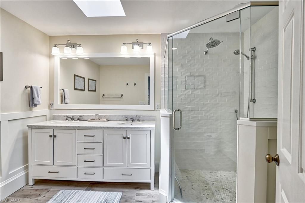 5916 Chanteclair Dr, Unit 8, Naples, FL 34108 Photo