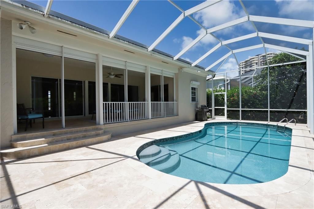 5916 Chanteclair Dr, Unit 8, Naples, FL 34108 Photo