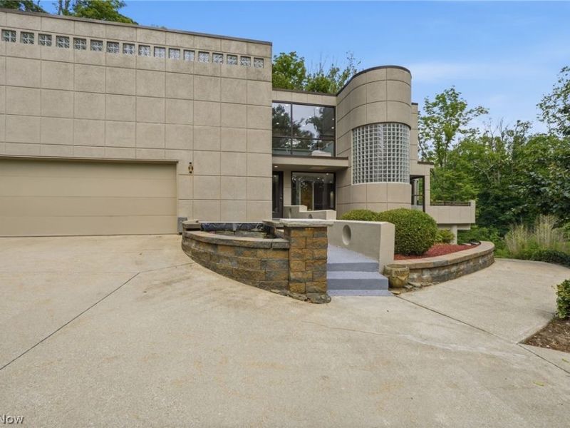 13601 Royalton Road, Strongsville, OH 44136 Photo 5