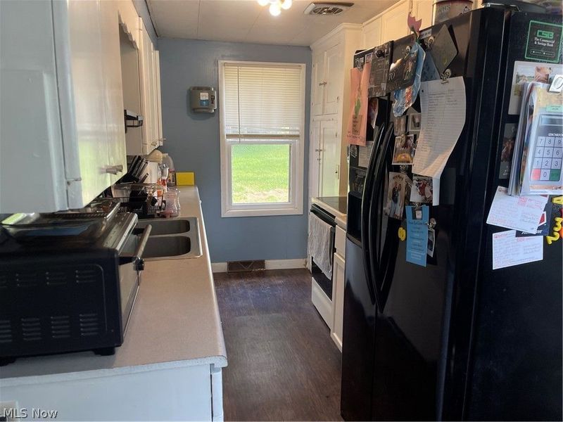 9778 CR 622, Killbuck, OH 44637 Photo 16