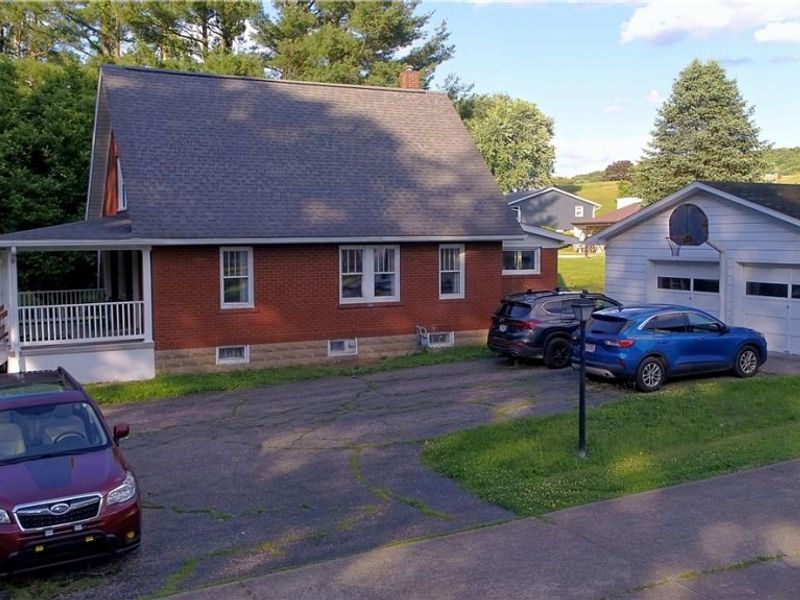 9778 CR 622, Killbuck, OH 44637 Photo 2